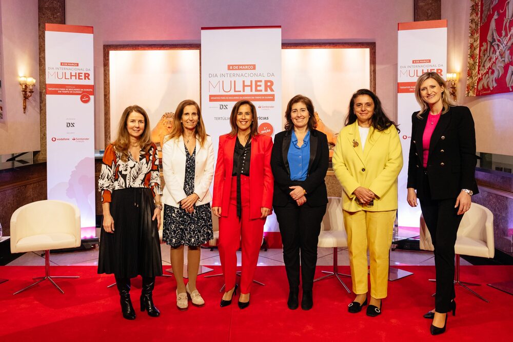 DN assinalou o Dia Internacional da Mulher com uma tertúlia sobre os desafios que se levantam em tempo de guerra e de crise, em particular às mulheres